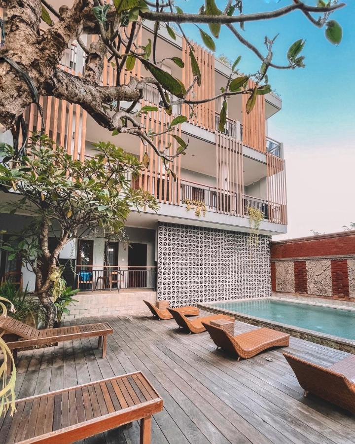 Perissos Echo Beach Canggu  Bagian luar foto