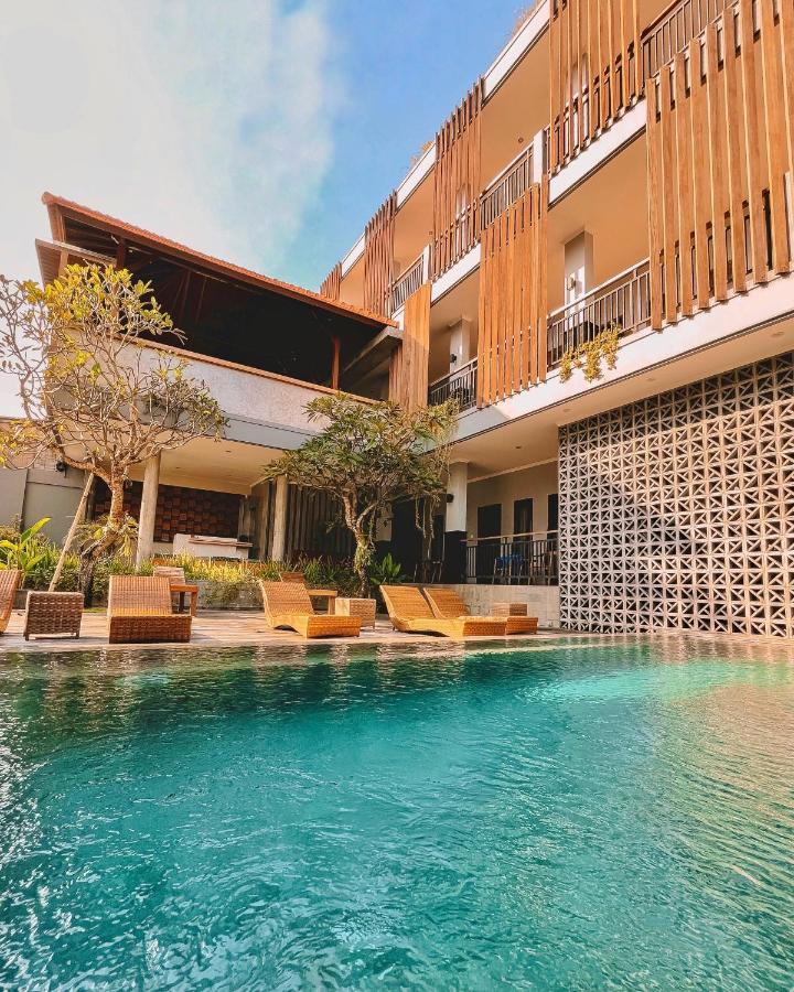 Perissos Echo Beach Canggu  Bagian luar foto